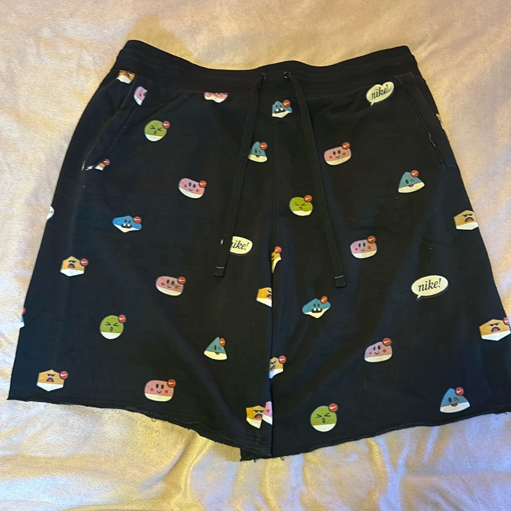 XL Men’s Nike Sweatpant Shorts